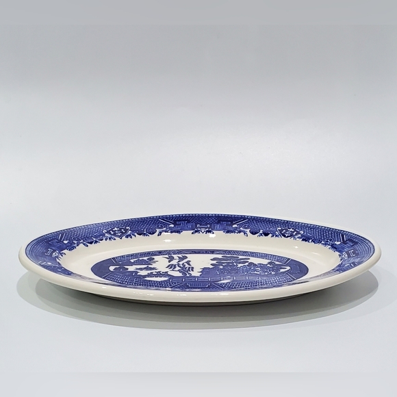 Blue Willow 10" x 6 7/8"" Oval Dish by Buffalo Pottery - Picture 10 of 14
